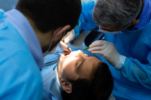 dentist-assistant-surgery-dental-clinic